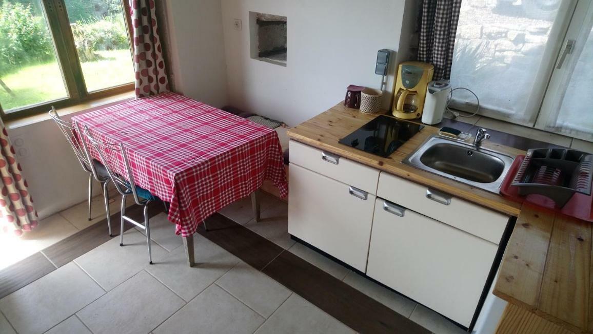 Bed and Breakfast Les Grandes Fontaines La Longine Экстерьер фото